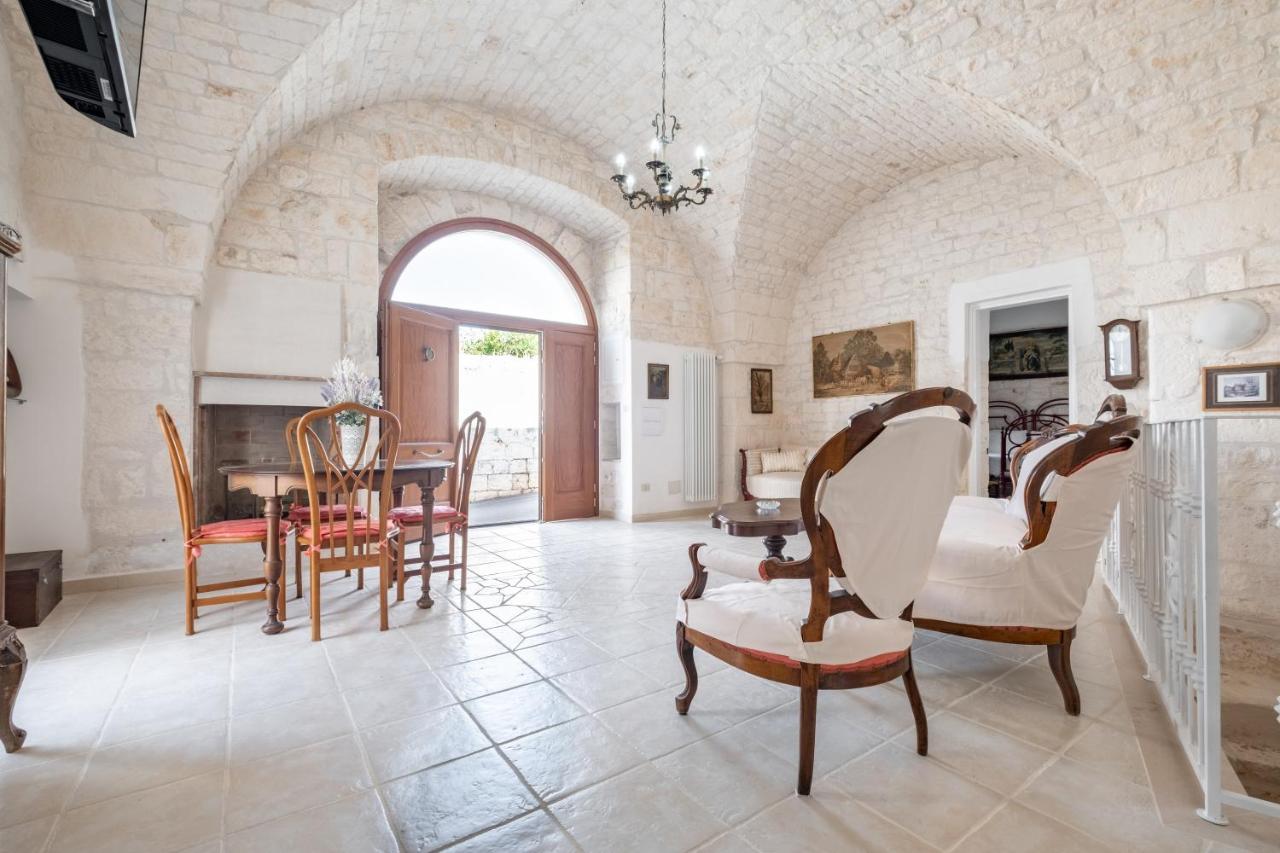 Dimora Lucrezia - Big & Central Apatment With Parking Ostuni Extérieur photo