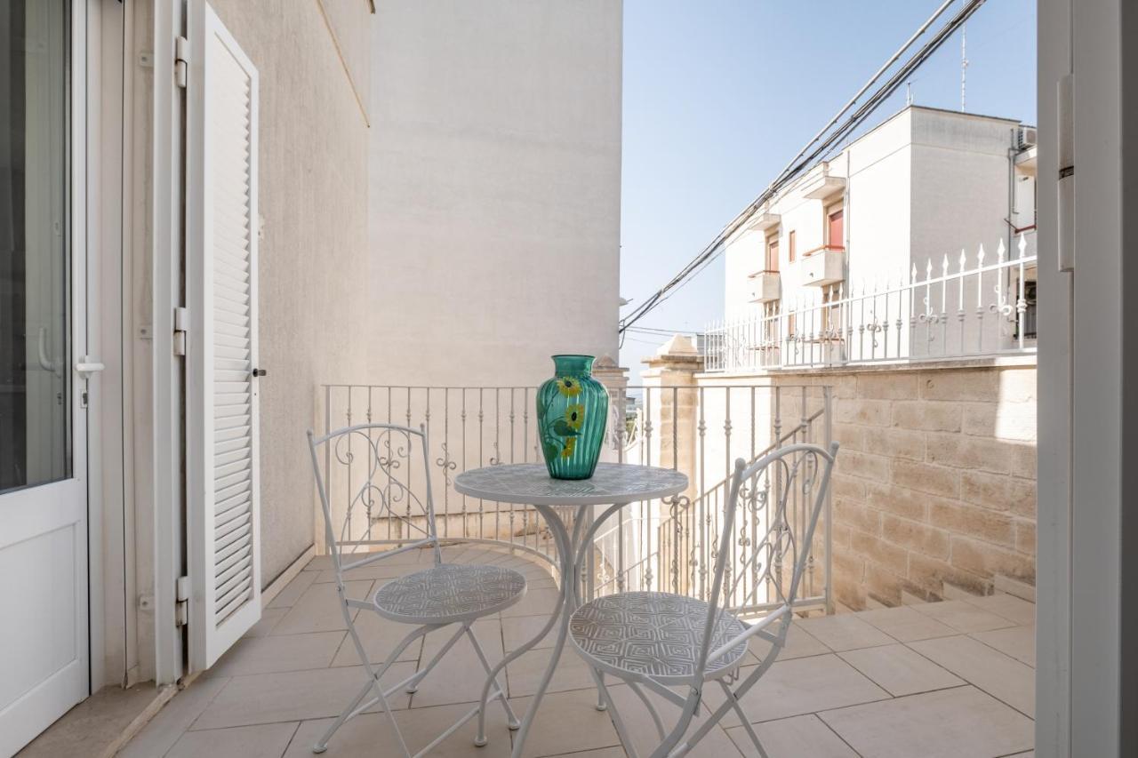 Dimora Lucrezia - Big & Central Apatment With Parking Ostuni Extérieur photo