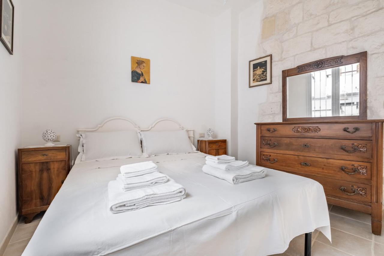 Dimora Lucrezia - Big & Central Apatment With Parking Ostuni Extérieur photo